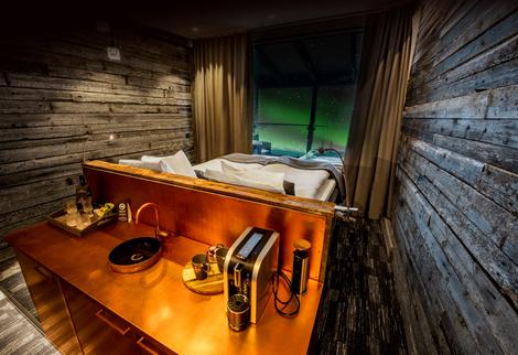 Aurora View Suite