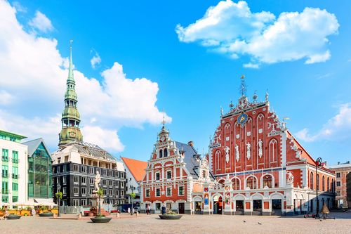 Baltikum Rundreise: Tallinn, Riga, Vilnius und Naturwunder
