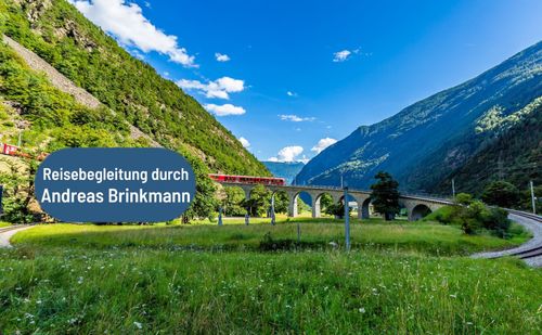 Alpenfrühling mit Bernina- und Glacier Express